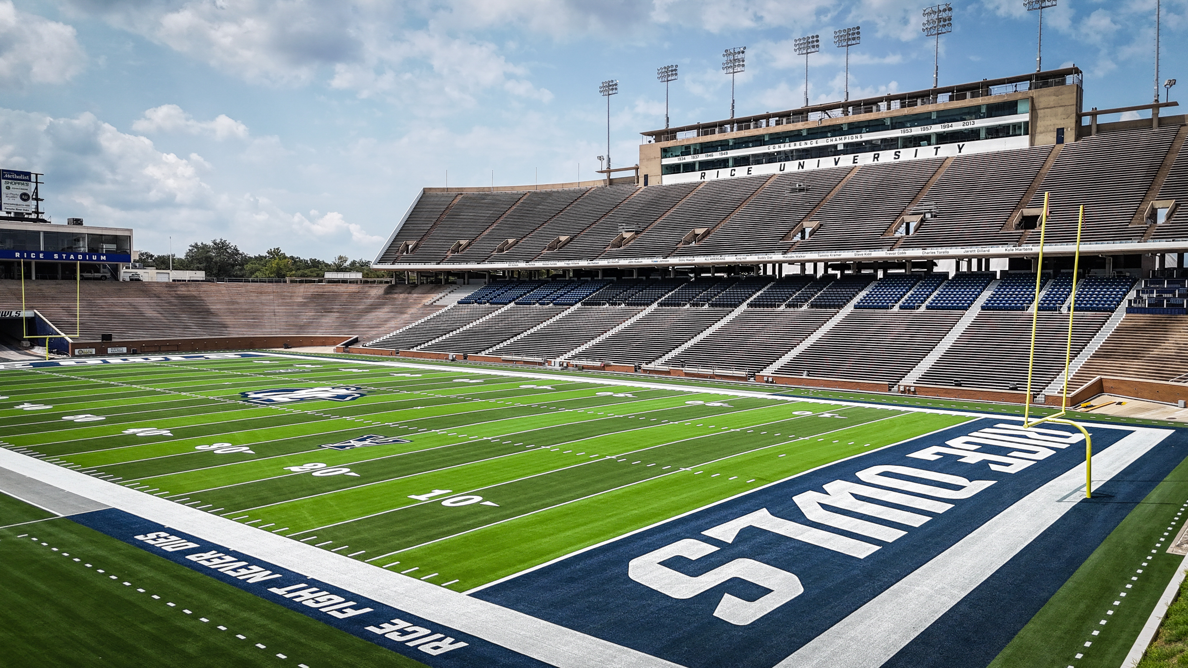 Breaking Records at Rice University: Pivot® Turf Delivers Under Pressure